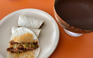 Taquitos De La Comisión [libramiento Sur] Nourriture