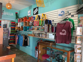 La Bruja Coffee And Art Gallery À l'intérieur