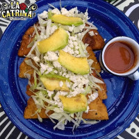 COCINA BAR LA CATRINA Comida