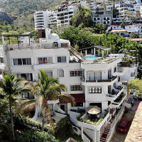 Tío Panchito Exterior