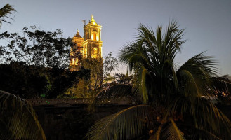 LA CONDEZA COCINA BAR outside