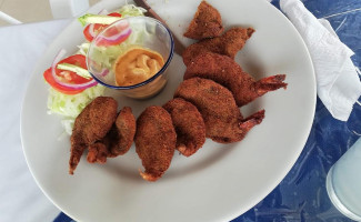 Palapa Las Bugambilias Pescados Y Mariscos food