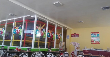 Pollo Feliz Juriquilla Exterior