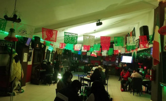 Las Palmas De La Piña Dentro