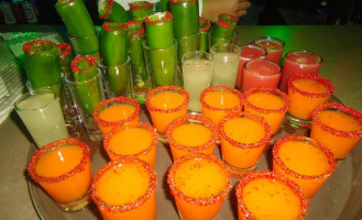 Las Palmas De La Piña Bebida