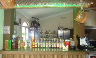 Las Palmas De La Piña Dentro