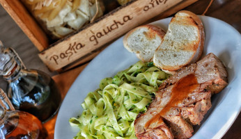 La Pampa Burger & Ribs food