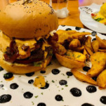 Maikito's By D' Moya Comida