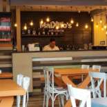 Maikito's By D' Moya Dentro