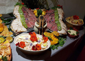 El Buen Gutazo Comida