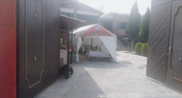 Carnitas Y Antojitos Don Juan outside