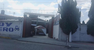 Carnitas Y Antojitos Don Juan outside