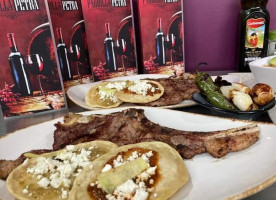 Parrilla Petra Nourriture