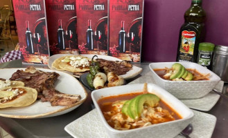 Parrilla Petra Nourriture
