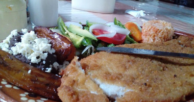 Cockteleria La Oaxaquena Comida