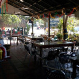 Brasas Y Licores Gourmet Dentro