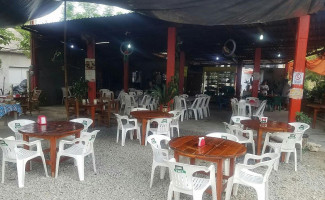 Taco Loco 2 Buffet outside