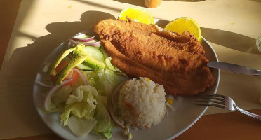 La Diligencia Buffette Comida