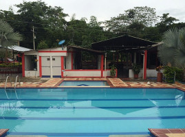 Centro Recreacional Guaduales Exterior