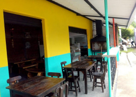 El PortÓn ExprÉs outside