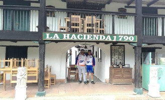 Hacienda Cafe Museo Exterior