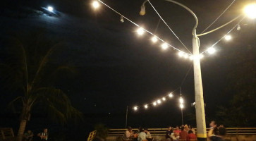 K Wings Malecón Exterior