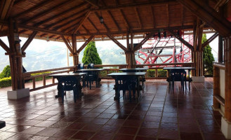 Canopy El Escobo Extreme outside