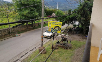 Canopy El Escobo Extreme outside