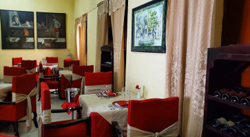 La Sazon De Cecy Dentro