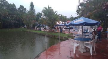 Centro Recreacional Y Pesca Deportiva Lusitania Exterior