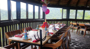 El Jacal De San Antonio inside