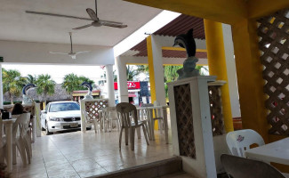 Los Delfines Outside