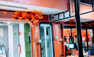 La Gloria Café Exterior