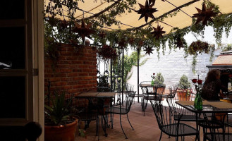 Petit Bistro Extérieur