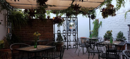 Petit Bistro Extérieur