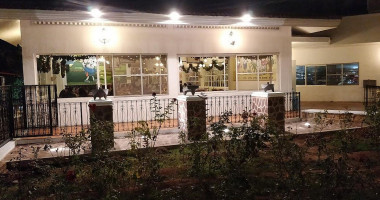 Los Milagros De Dalila À l'intérieur