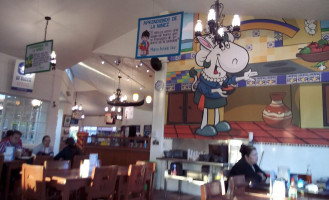 Los Milagros De Dalila À l'intérieur