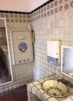 Los Milagros De Dalila À l'intérieur