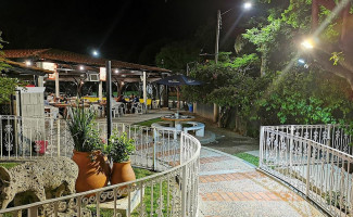 Los Milagros De Dalila Extérieur