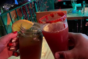 Los Caudillos Getränk