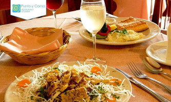 Punto Y Coma Y Nourriture