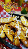 The Flaming Wings Comida