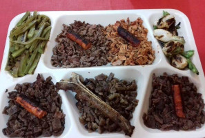 Los Molcajetes Comida