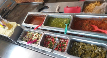 Tacos Borrachos Y Antojitos San Rafael Suc.1 Comida