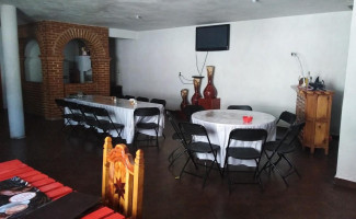 Carpas Don Chris inside