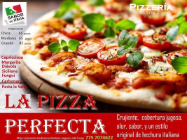 Pizzeria Tradicional Italiana food