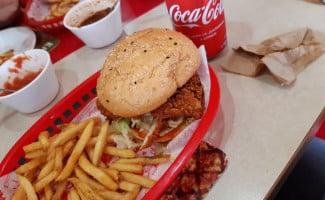 Pollo Pepe El Salto food