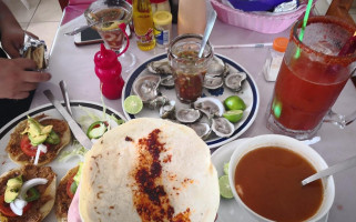 Mariscos El Pari Comida