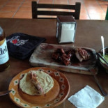 Las Caballerizas food