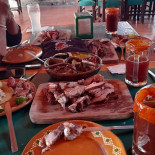 Las Caballerizas food